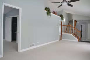 1203 Timber Dr, Elk Grove Village, IL 60007 - Photo 3