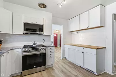 9806 S Harding Avenue, Evergreen Park, IL 60805 - Photo 15