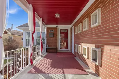 9806 S Harding Avenue, Evergreen Park, IL 60805 - Photo 5