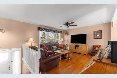 7545 W Hickory Creek Drive, Frankfort, IL 60423 - Photo 11