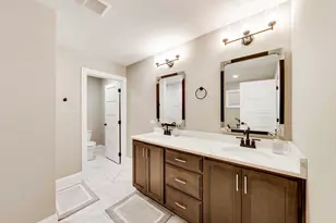 22843 Sara Springs Dr, Frankfort, IL 60423 - Photo 27