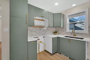 25530 S Canal St, Channahon, IL 60410 - Photo 9