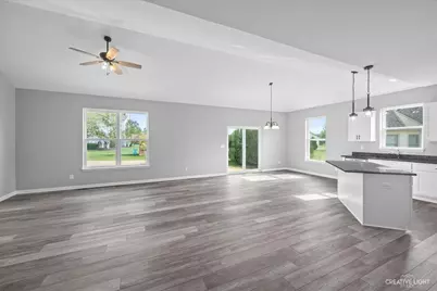 3389 Comstock Avenue, Dekalb, IL 60115 - Photo 7