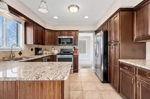 21854 W Kentwood Dr, Plainfield, IL 60544 - Photo 3