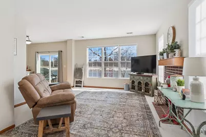 844 Donelson Court, Naperville, IL 60563 - Photo 7