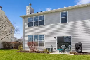 844 Donelson Ct, Naperville, IL 60563 - Photo 17