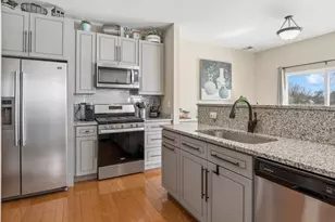 844 Donelson Ct, Naperville, IL 60563 - Photo 3