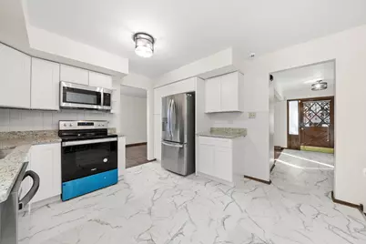 17731 Larkspur Lane, Homewood, IL 60430 - Photo 9