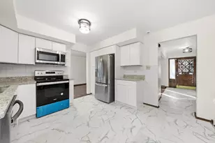 17731 Larkspur Ln, Homewood, IL 60430 - Photo 9