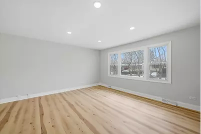 1647 216th Street, Sauk Village, IL 60411 - Photo 5