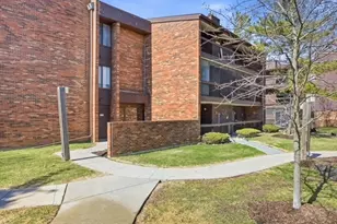 14517 Sussex Ct, Oak Forest, IL 60452 - Photo 1