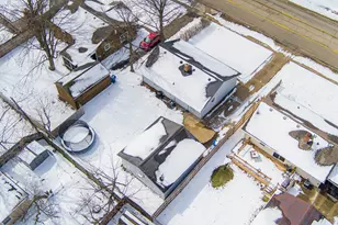 1306 N 1st St, Dekalb, IL 60115 - Photo 5