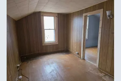 309 E 3rd Street, Tampico, IL 61283 - Photo 7