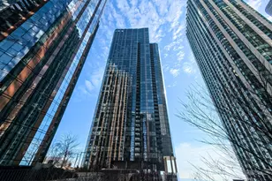 211 N Harbor Dr, Chicago, IL 60601 - Photo 1