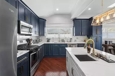 1370 Northmoor Court, Northbrook, IL 60062 - Photo 7