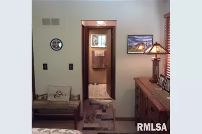 3001 31st Street #E, Rock Island, IL 61201 - Photo 13