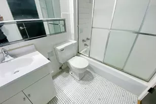 516 W Melrose St, Chicago, IL 60657 - Photo 7