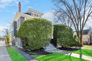 632 N Ridgeland Ave, Oak Park, IL 60302 - Photo 3