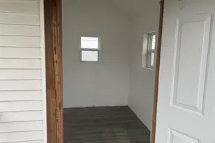 359 W Orleans St, Paxton, IL 60957 - Photo 43