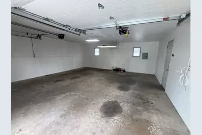 359 W Orleans Street, Paxton, IL 60957 - Photo 37