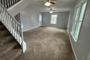 359 W Orleans St, Paxton, IL 60957 - Photo 13