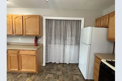 359 W Orleans Street, Paxton, IL 60957 - Photo 9