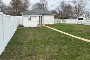 359 W Orleans St, Paxton, IL 60957 - Photo 41