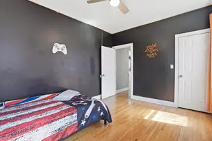 7937 S Luella Ave, Chicago, IL 60617 - Photo 15