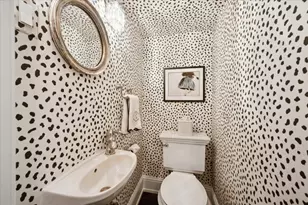 837 W Junior Terrace, Chicago, IL 60613 - Photo 37