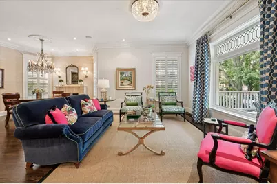 837 W Junior Terrace, Chicago, IL 60613 - Photo 9