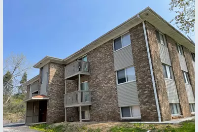 4860 Creekview Road #3, Rockford, IL 61108 - Photo 9