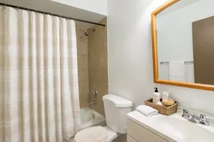 4860 Creek View Rd, Rockford, IL 61108 - Photo 5