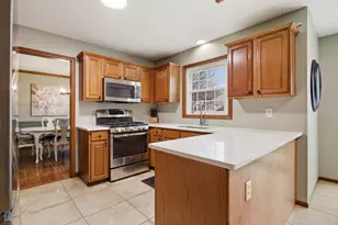 1019 Sawgrass Dr, Normal, IL 61761 - Photo 11