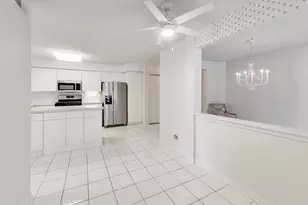 710 Creekside Dr, Mount Prospect, IL 60056 - Photo 7