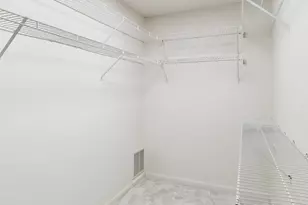 710 Creekside Dr, Mount Prospect, IL 60056 - Photo 15