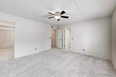 710 Creekside Drive #110A, Mount Prospect, IL 60056 - Photo 11