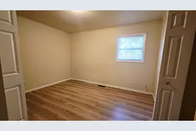 240 Tampa Street, Park Forest, IL 60466 - Photo 11