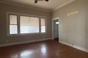 12249 S Parnell Ave, Chicago, IL 60628 - Photo 3