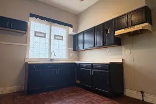 12249 S Parnell Ave, Chicago, IL 60628 - Photo 5