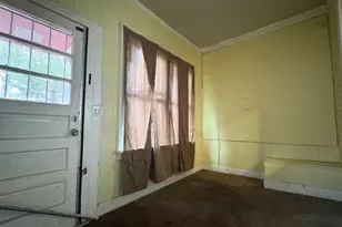 12249 S Parnell Ave, Chicago, IL 60628 - Photo 11