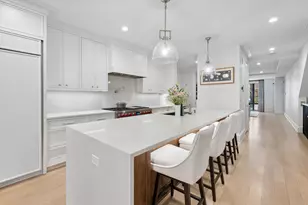 1940 N Mohawk St, Chicago, IL 60614 - Photo 3