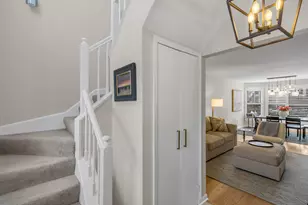 2828 Ashton Ct, Westchester, IL 60154 - Photo 3