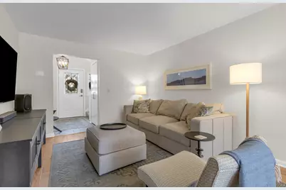 2828 Ashton Court, Westchester, IL 60154 - Photo 5