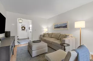 2828 Ashton Ct, Westchester, IL 60154 - Photo 5