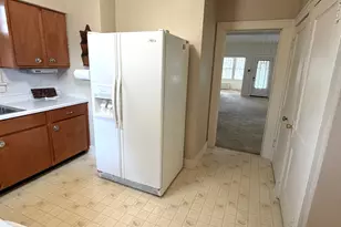 748 7th St, Lasalle, IL 61301 - Photo 11