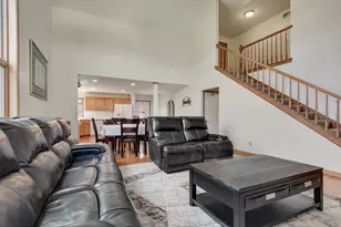 1229 Norley Ave, Joliet, IL 60435 - Photo 7