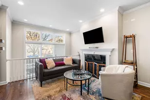 3035 N Racine Ave, Chicago, IL 60657 - Photo 3