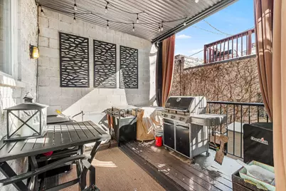 3035 N Racine Avenue #1, Chicago, IL 60657 - Photo 15