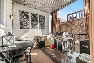 3035 N Racine Ave, Chicago, IL 60657 - Photo 15