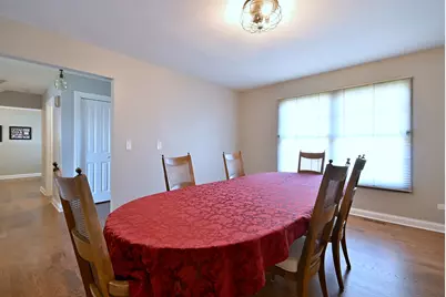 575 Montego Drive, Elk Grove Village, IL 60007 - Photo 17